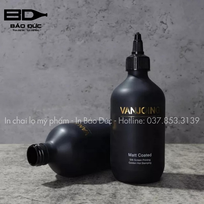 Ép kim lên nhựa – Củng cố thương hiệu, thúc đẩy doanh số
