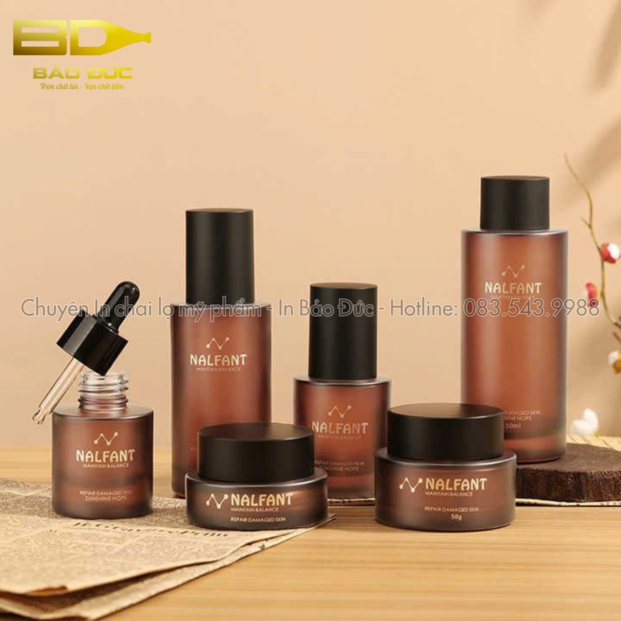 Ứng dụng in chai mỹ phẩm trong ngành công nghiệp làm đẹp